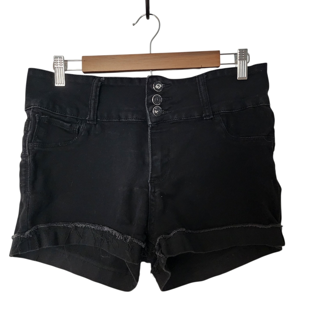 201. Blue Savvy Women's Black Denim Shorts Size M